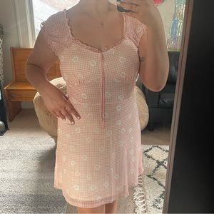 Pink daisy dress
